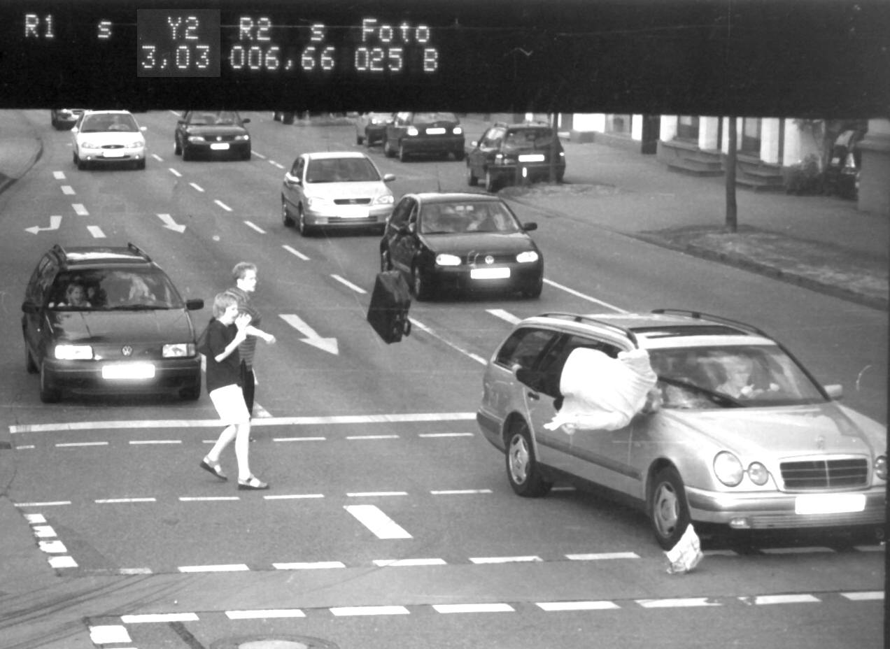 Photo radar pic..-ouch-redlight[1]-jpg